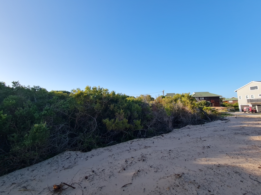 0 Bedroom Property for Sale in Paradise Beach Eastern Cape